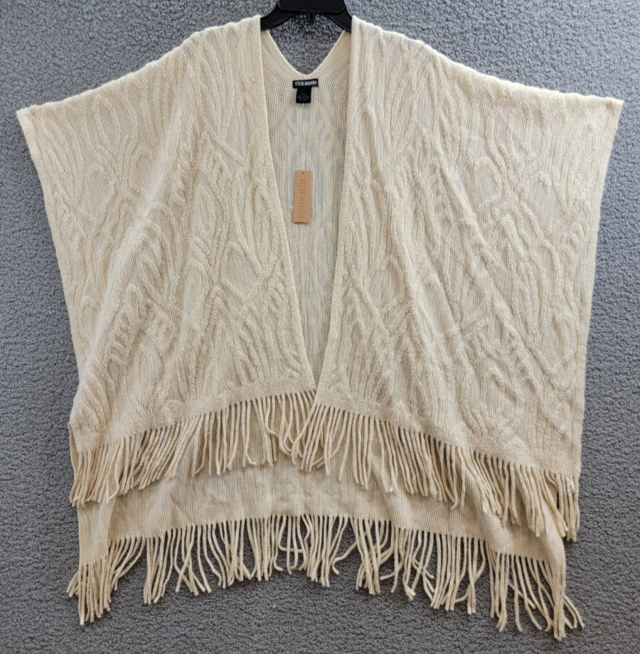 Steve Madden Medallion Brushed Topper Women's OSFM Ivory Fringe Trim