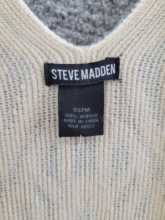 Steve Madden Medallion Brushed Topper Women's OSFM Ivory Fringe Trim