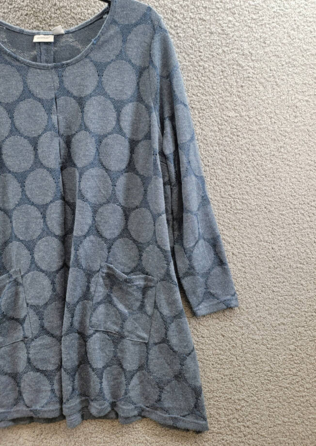 AVENUE Plus Size Emmery Pleat Detail Tunic Top Women's 22/24 Blue Long Sleeve