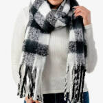 Marcus Adler Cozy Plaid Blanket Fringe Scarf Women's One Size Black/White Plaid