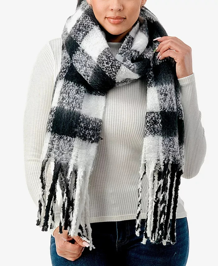 Marcus Adler Cozy Plaid Blanket Fringe Scarf Women's One Size Black/White Plaid