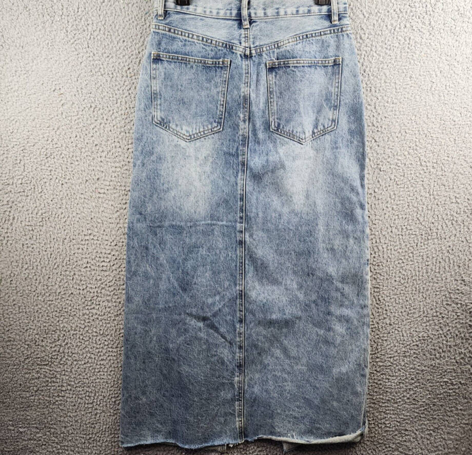 Steve Madden Avani Front-Slit Denim Maxi Skirt Women's 6 Light Blue Button Zip