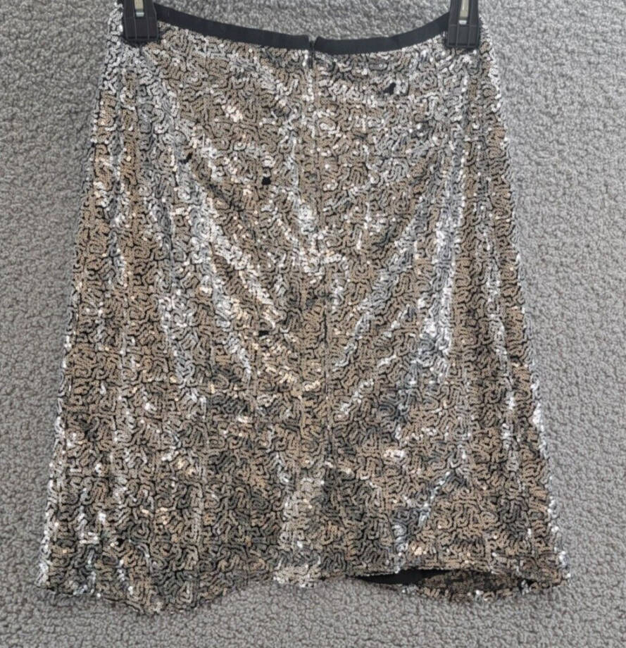Gracia Sequined Mini Skirt Women's S Silver Center Back Zip Hook And Eye Closure