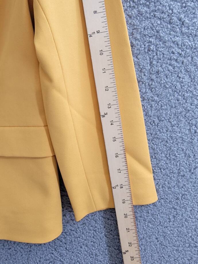 Kasper Collarless Open-Front Long-Sleeve Jacket Women's S Golden Signature Solid