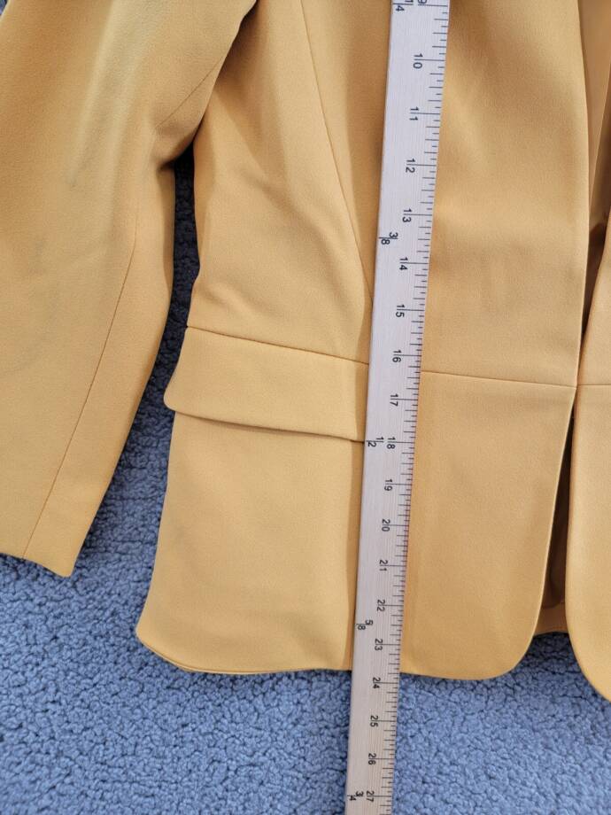 Kasper Collarless Open-Front Long-Sleeve Jacket Women's S Golden Signature Solid