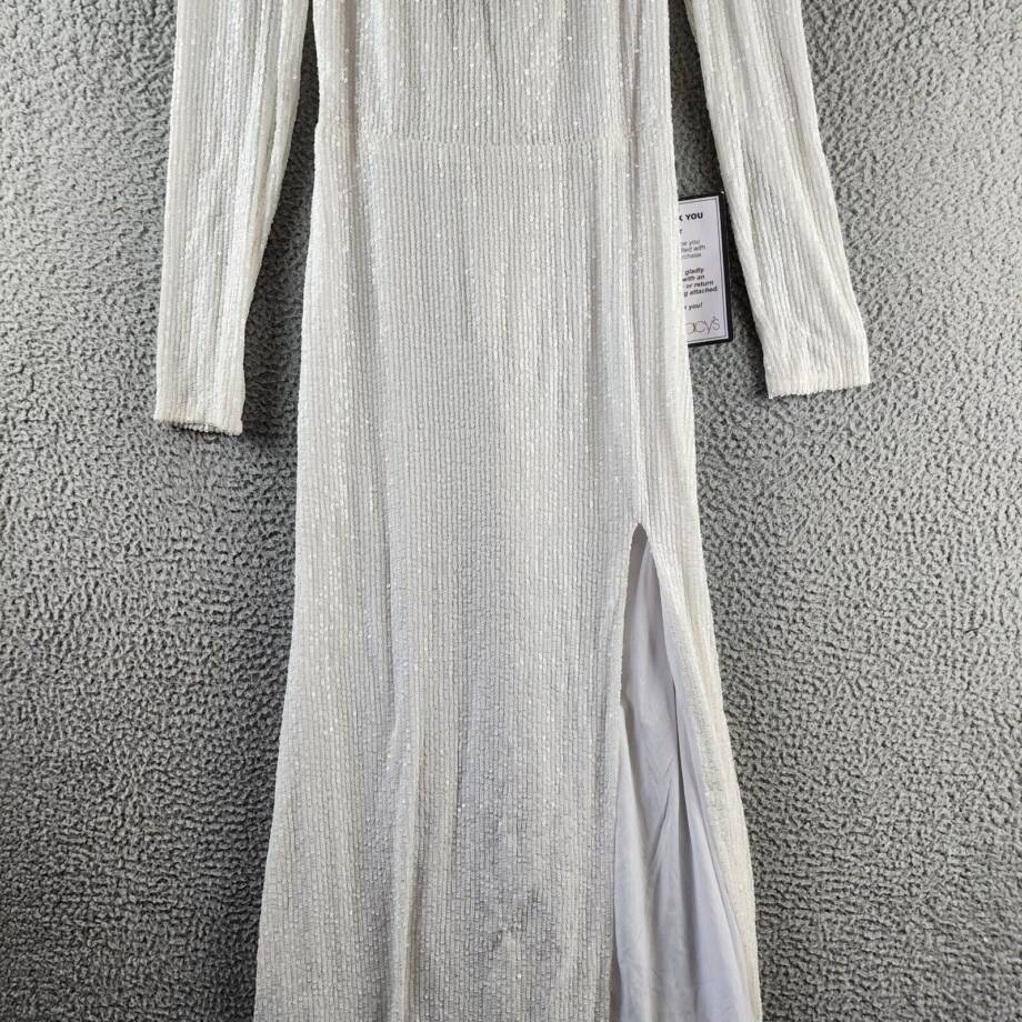 B. Darlin Sequin Sheer Long Sleeve Leg Slit Gown Juniors 9/10 White Zip Closure