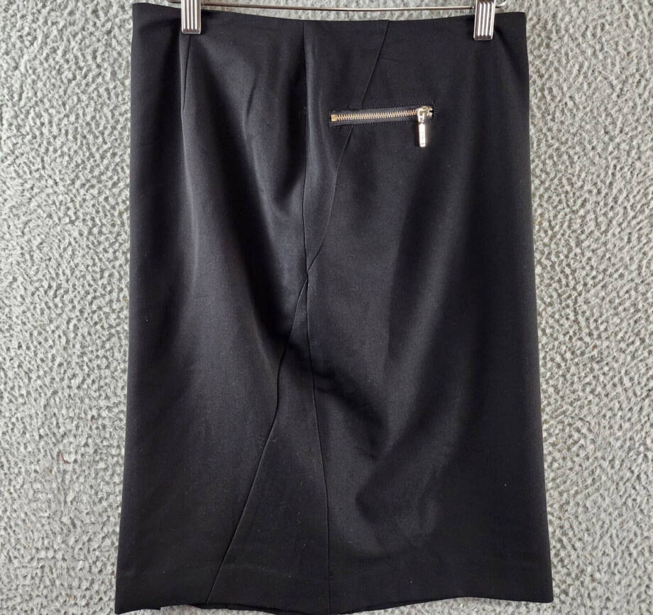Tommy Hilfiger Faux Zipped Pocket Pencil Skirt Women's 2 Black Solid Zip Closure
