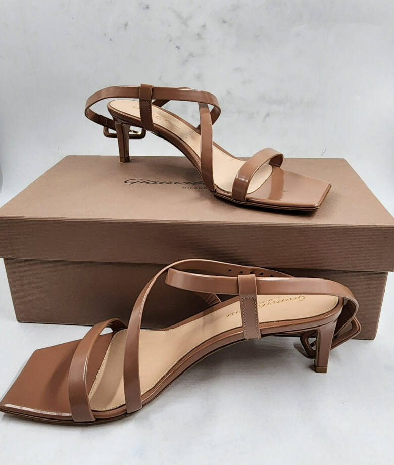 Gianvito Rossi Lindsay High Heel Sandals Womens 37/7US Brown Ankle Strap Closure