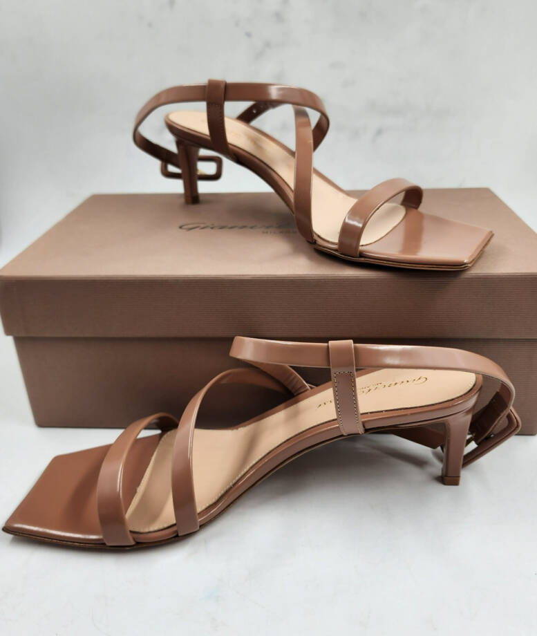 Gianvito Rossi Lindsay High Heel Sandals Womens 37/7US Brown Ankle Strap Closure