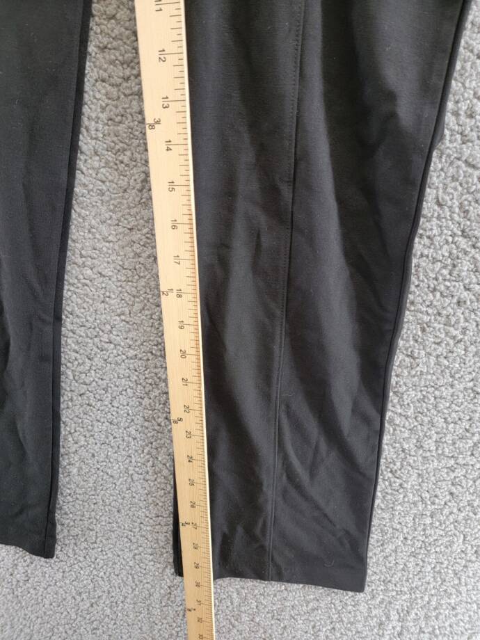 HUE Ponte Pull On Pants Women's S Black Solid Banded Waist Pockets Elastic Waist