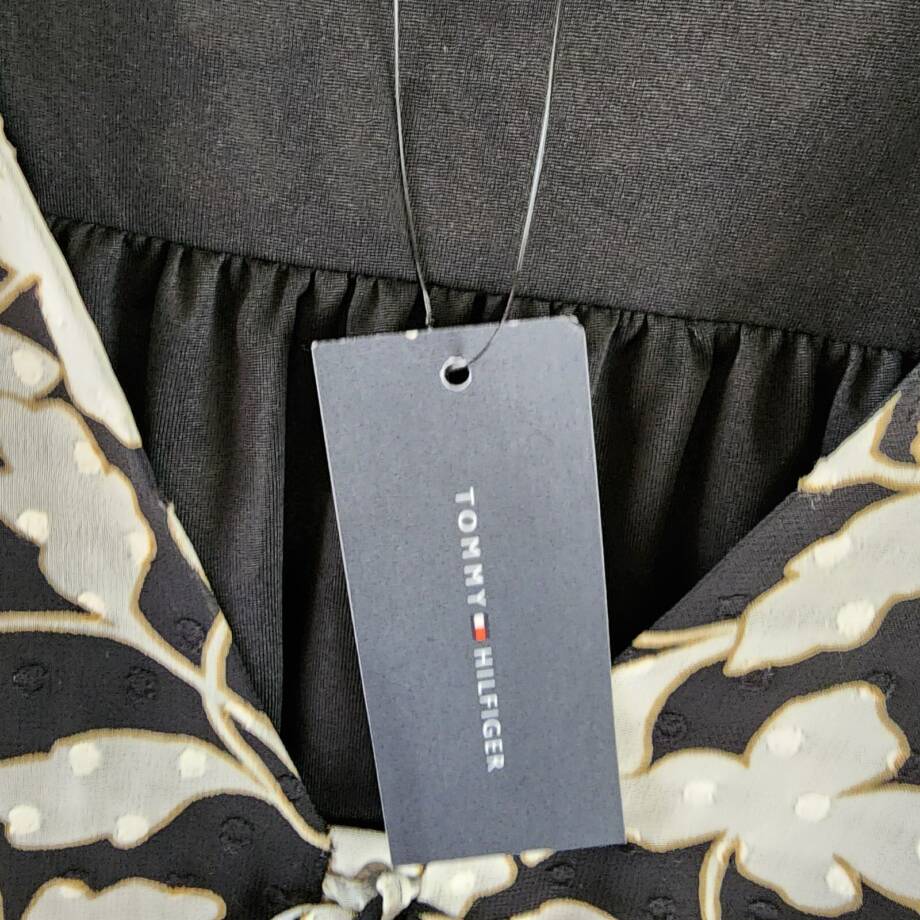 Tommy Hilfiger Chiffon Tie-Neck Fit & Flare Dress Womens 10 Black/White Pullover