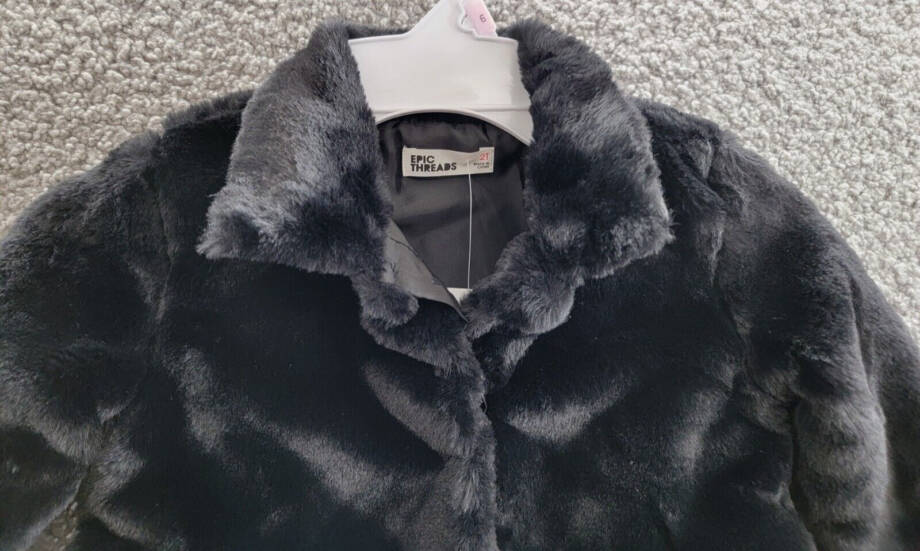 Epic Threads Faux Fur Jacket Toddler Girls 2T Deep Black Button Closure L/S~