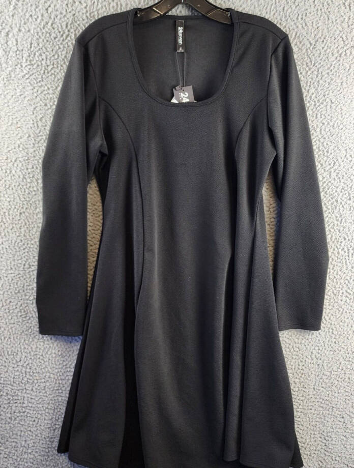 24seven Comfort Apparel Plus Long Sleeve Flared Dress Women's 1X Black Pullover