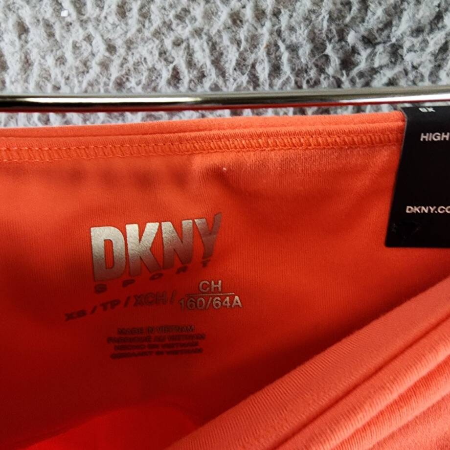 DKNY Sport Balance High-Waist Capri Leggings Women's Hot Coral Elastic Waist