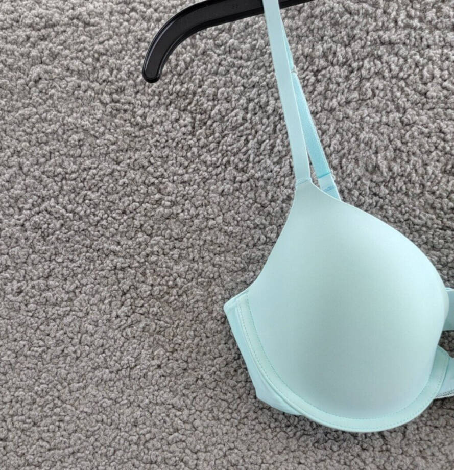 On Gossamer Sleek Micro Convertible T-Shirt Bra Women's 32D Clearwater Hook &Eye