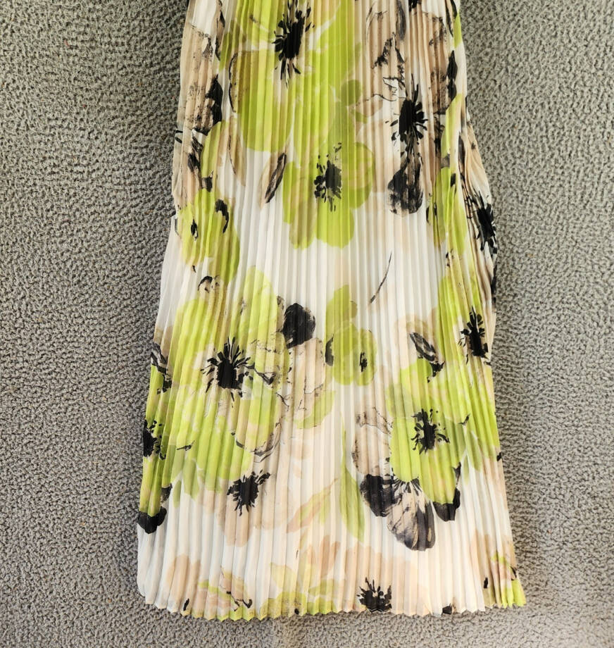 Adrienne Landau Onyx Painted Flower Pleated Dress Women's XS Multicolor V-Neck