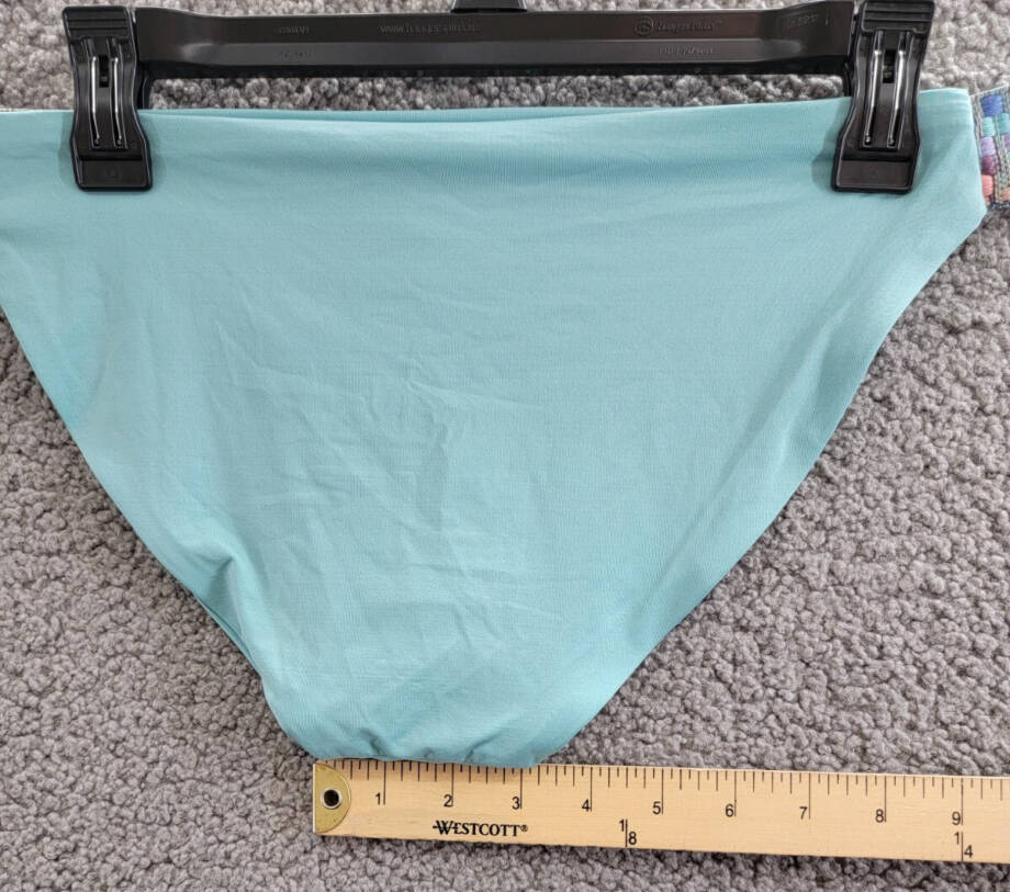 BECCA Fiesta Avery Low Rise Bikini Bottom Women's L Mineral Crochet Trim Pull On