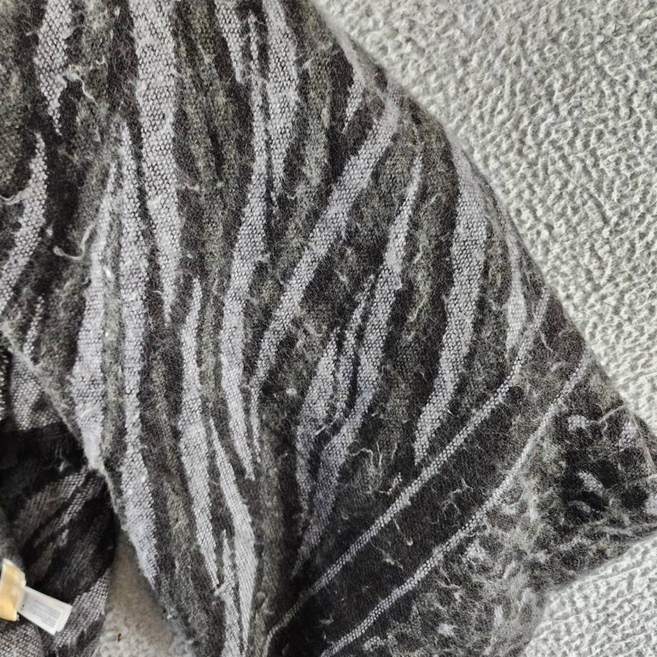 MICHAEL Michael Kors Wool Blend Animal-Print Jacquard Scarf Women's O/S Black