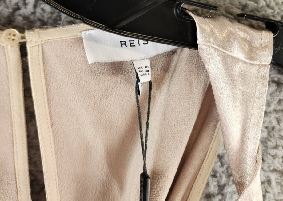 REISS Lottie Metallic Maxi Dress Women's 6 Silver Scoop Neck Back Button Closure