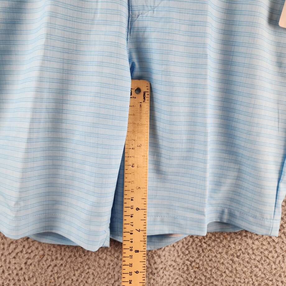 PGA TOUR Striped 8" Golf Shorts Men 32 Ethereal Blue Zip Fly With Button Closure
