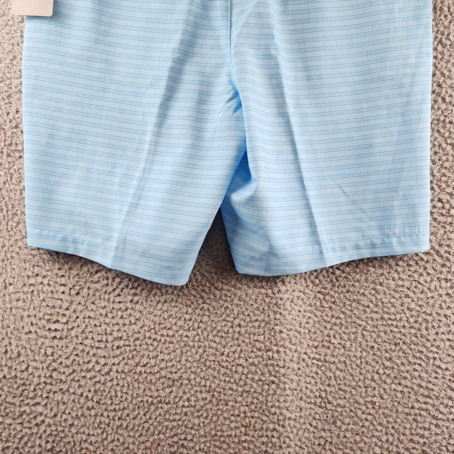 PGA TOUR Striped 8" Golf Shorts Men 32 Ethereal Blue Zip Fly With Button Closure