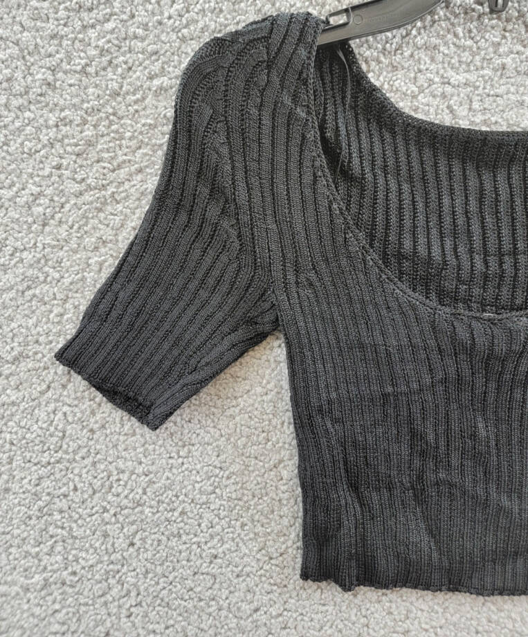Free People Textured Short Sleeves Crop Sweater Top Women's XS Black Pullover