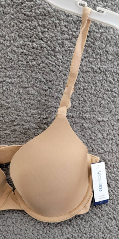 GAP GapBody Everyday Essentials T-Shirt Bra Women's 32D Beige Back Hook Closure
