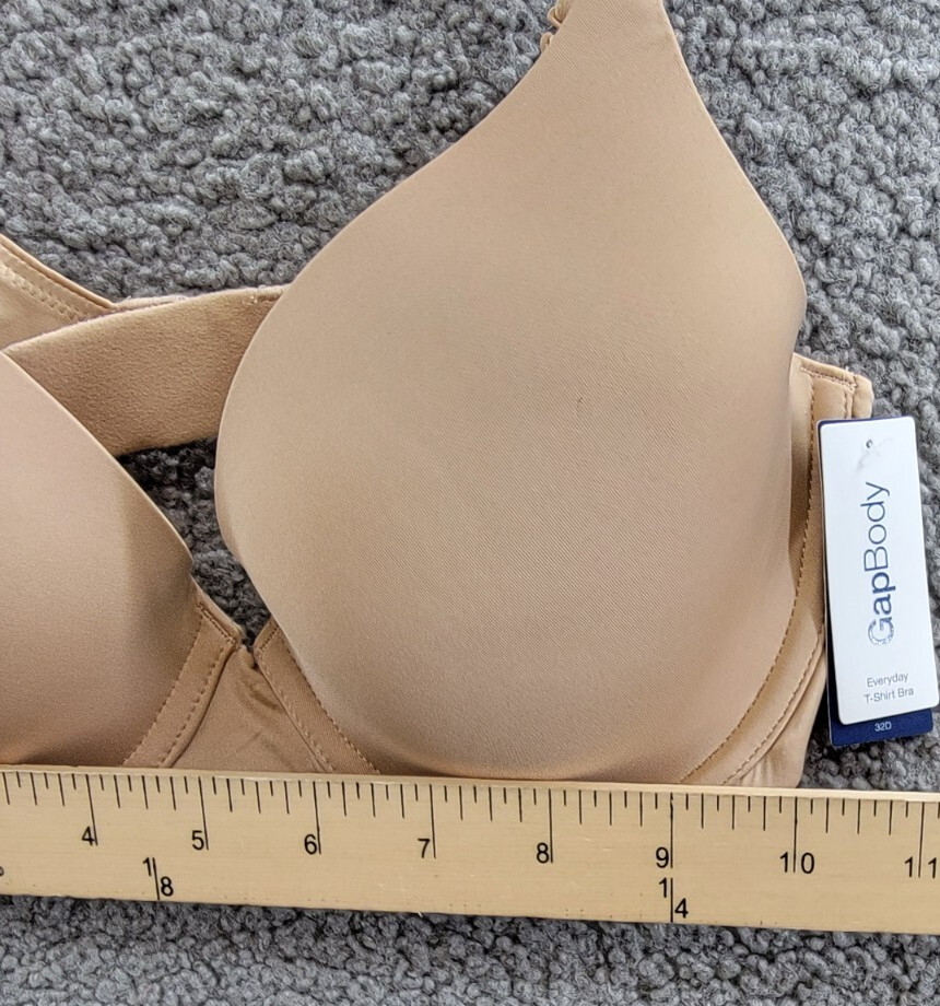 GAP GapBody Everyday Essentials T-Shirt Bra Women's 32D Beige Back Hook Closure