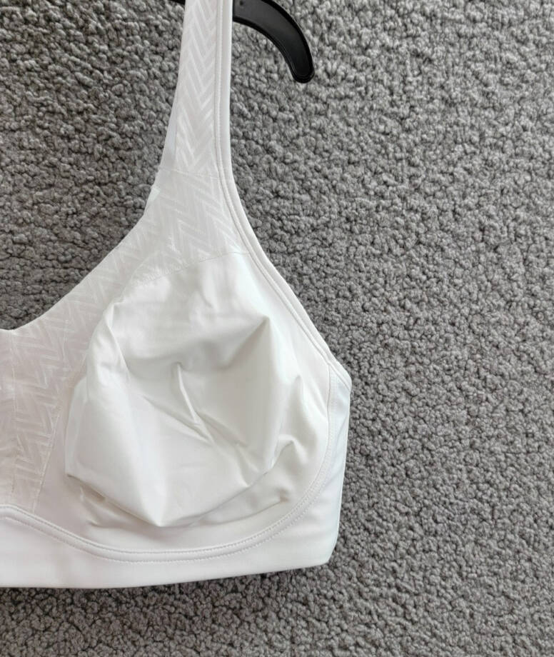 Playtex 18 Hour® Bounce Control Convertible Wireless Bra Women's 40DD White