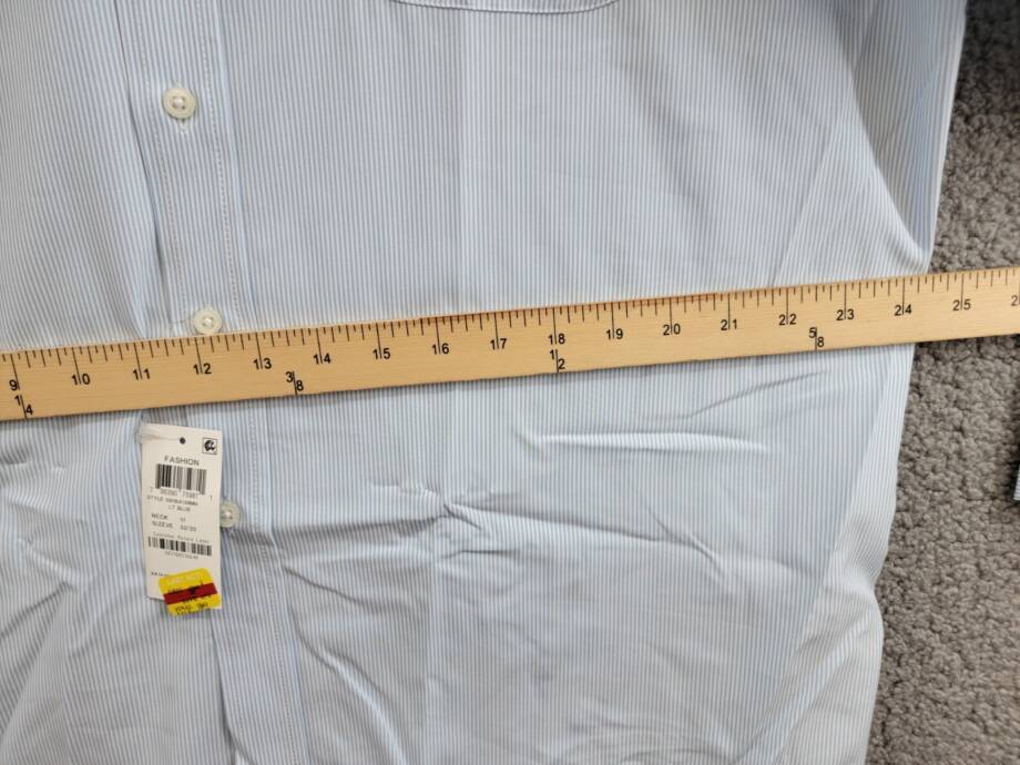 Club Room Regular Fit Traveler Fine Stripe Dress Shirt Men's 17 32/33 Light Blue