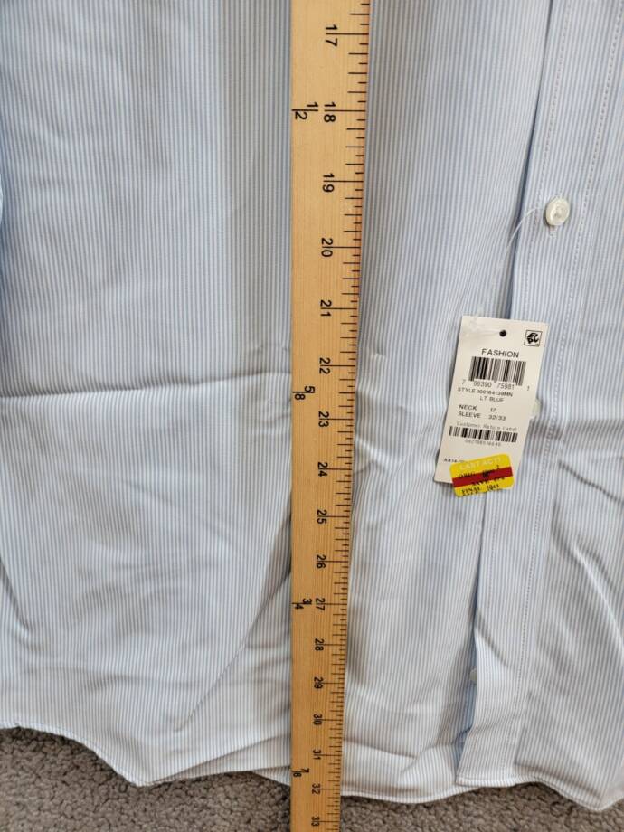 Club Room Regular Fit Traveler Fine Stripe Dress Shirt Men's 17 32/33 Light Blue