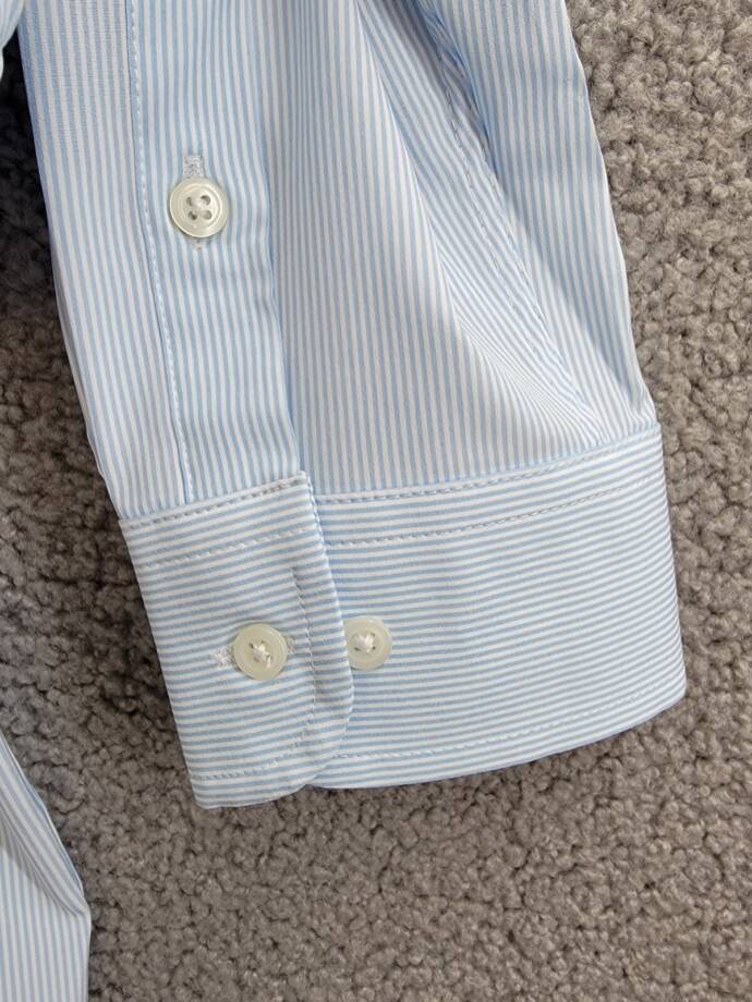 Club Room Regular Fit Traveler Fine Stripe Dress Shirt Men's 17 32/33 Light Blue