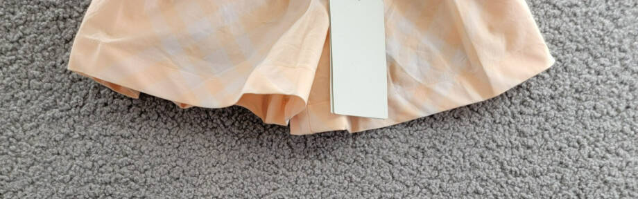 Burberry Marcy Check Shorts Big Girls 12M Pastel Peach Elastic Waist Pull On