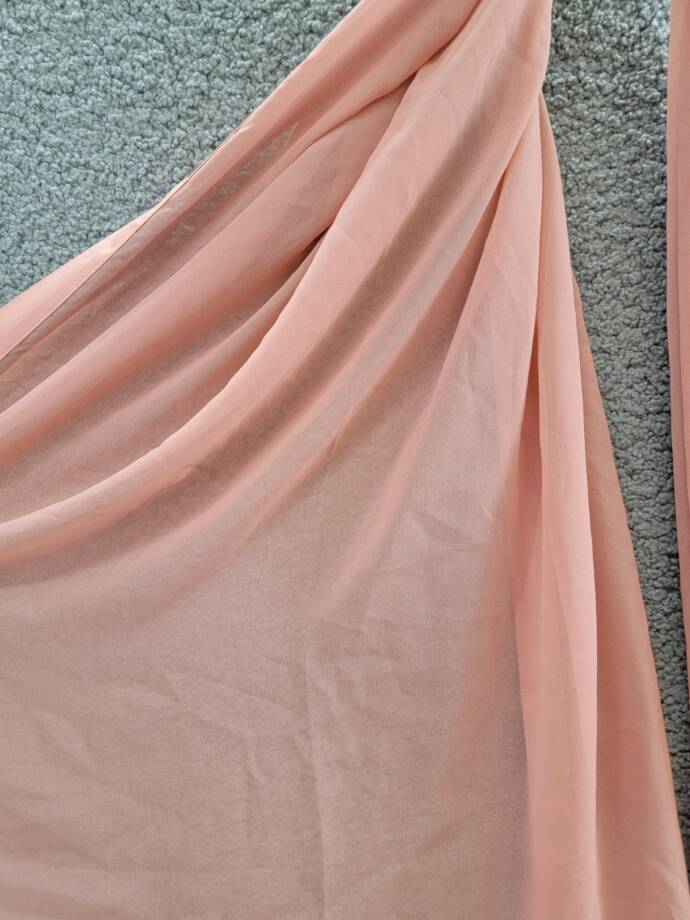 Calvin Klein Elegant Satin-Trim Chiffon Evening Wrap Womens One Size Desert Rose