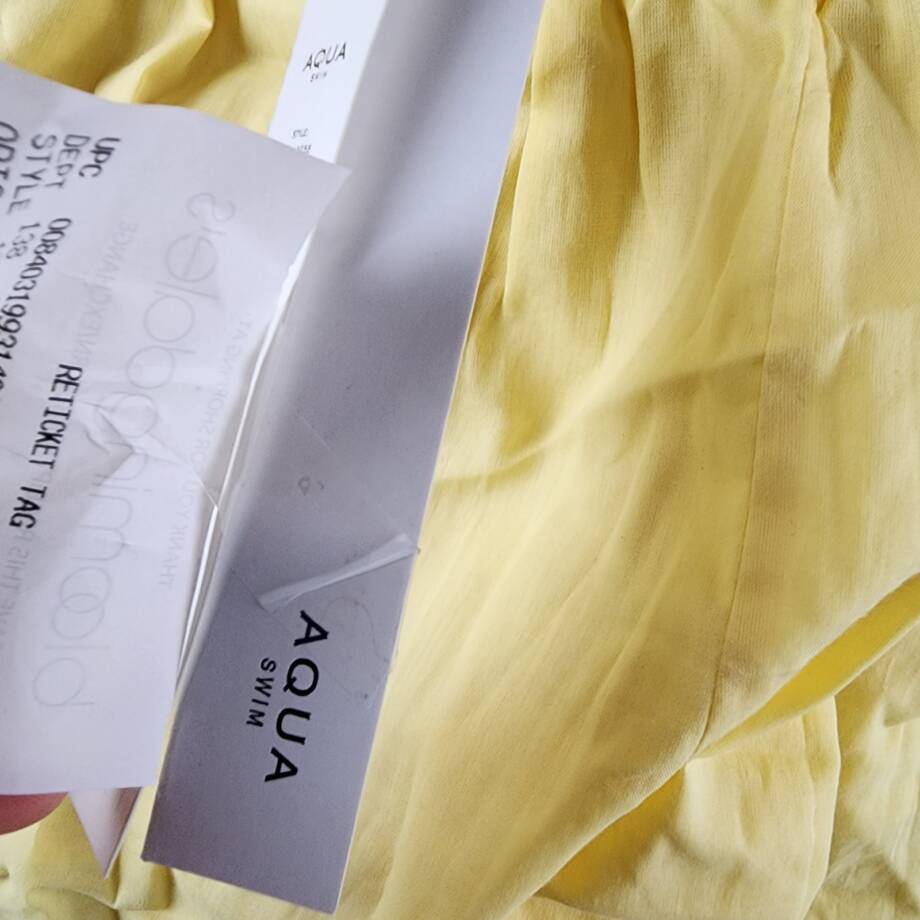 AQUA Pull On Shorts Women's Small Yellow Solid Side Pockets Elastic Waistband