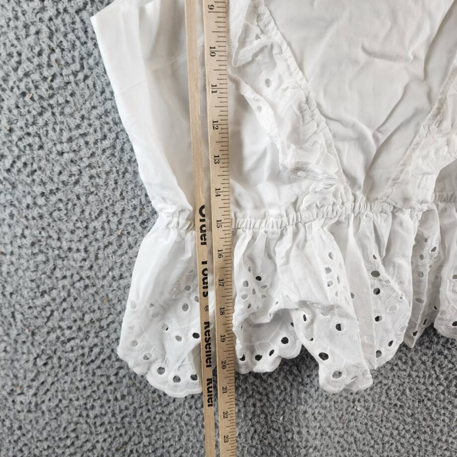 KOKO + MASON Eyelet Ruffle Top Women's M White Square Neck Sleeveless Pullover