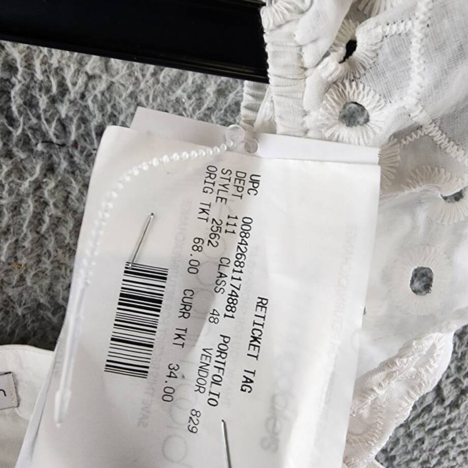 KOKO + MASON Eyelet Ruffle Top Women's M White Square Neck Sleeveless Pullover