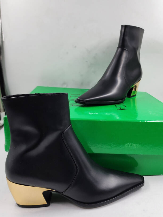 Bottega Veneta Tex Block Heel Booties Women's 35.5/5.5 US Black/Gold Side Zip