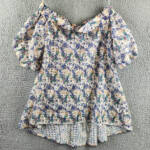 Gracia Floral Eyelet Hi-Low Top Women's M Multi Open Back Short Sleeve Pullover