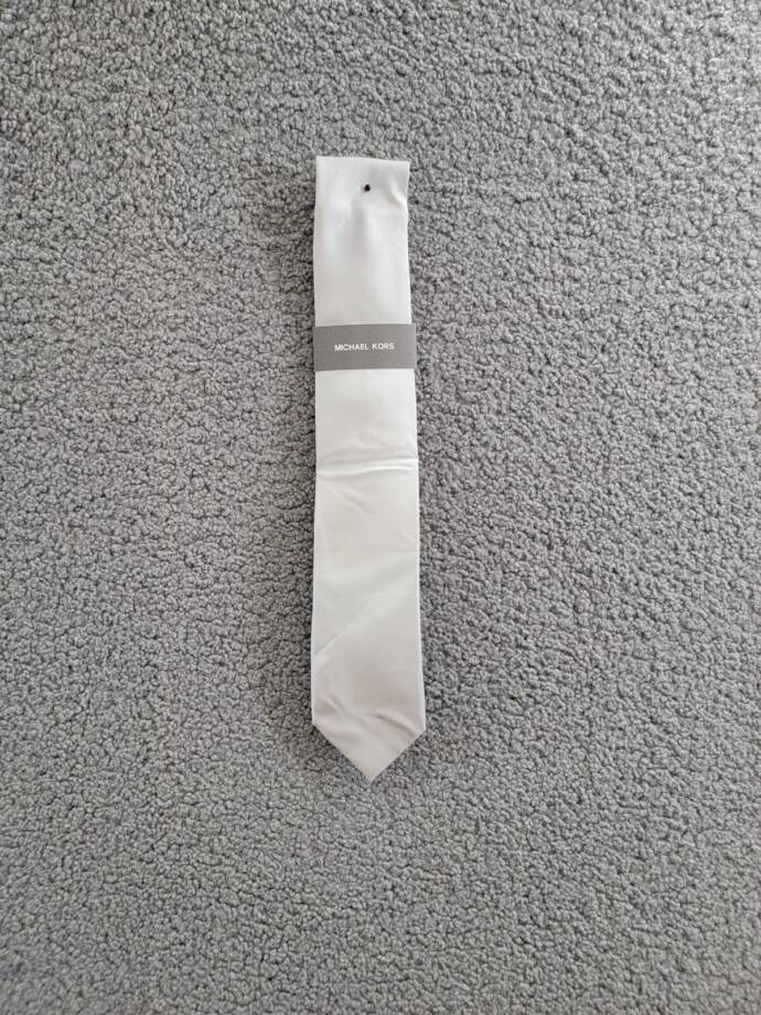 Michael Kors Silk Sapphire Tie Men's One Size Silver Solid Keeper Loop