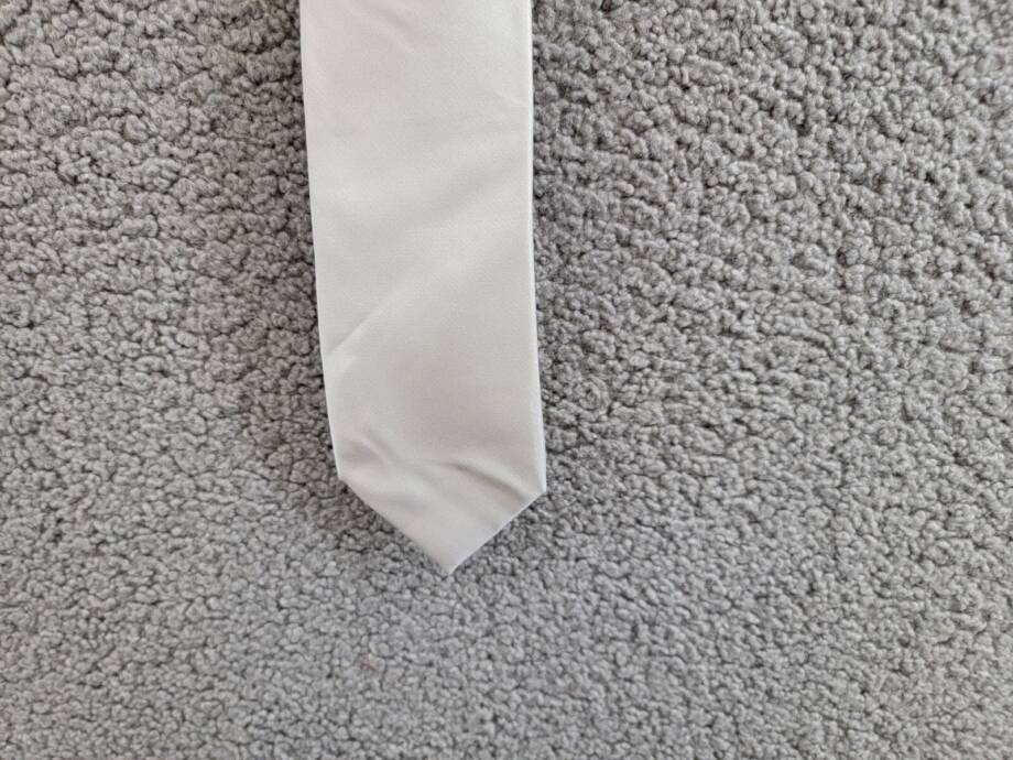 Michael Kors Silk Sapphire Tie Men's One Size Silver Solid Keeper Loop
