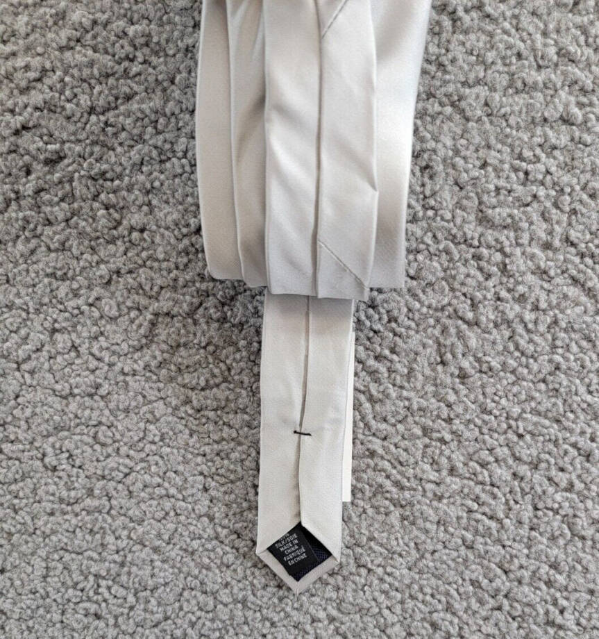 Michael Kors Silk Sapphire Tie Men's One Size Silver Solid Keeper Loop
