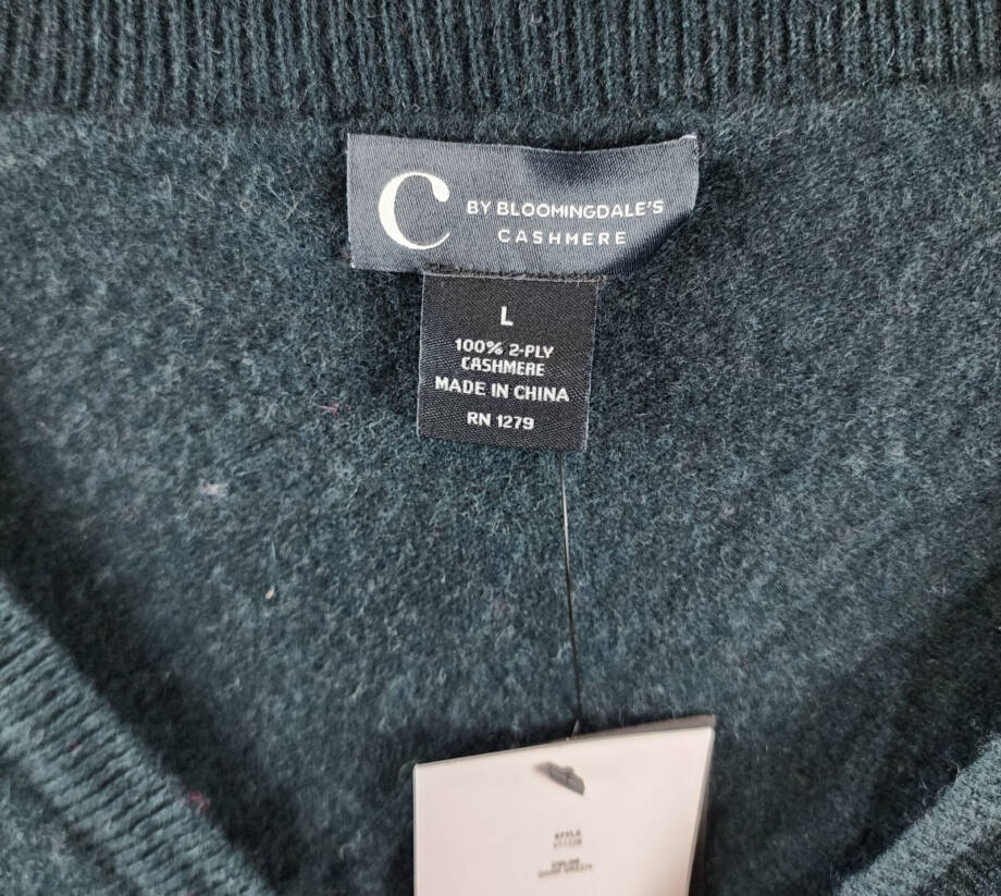 C by Bloomingdale's Cashmere V Neck Cardigan Women's L Dark Green Button Closure