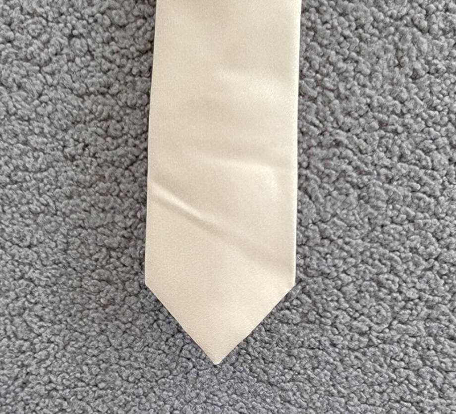 Michael Kors Bronson Solid Tie Men's One Size Champagne Classic Design Pointed
