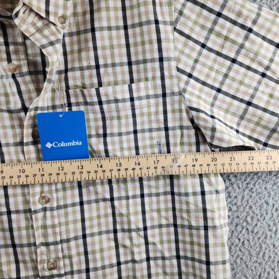 Columbia Rapid Rivers Short Sleeve Shirt Men's S Ancient Fossil Button Closure