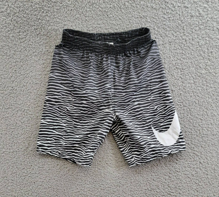 Nike Tiger Fade 7" Volley Swim Shorts Big Boys L Black/White Ombré Elastic Waist