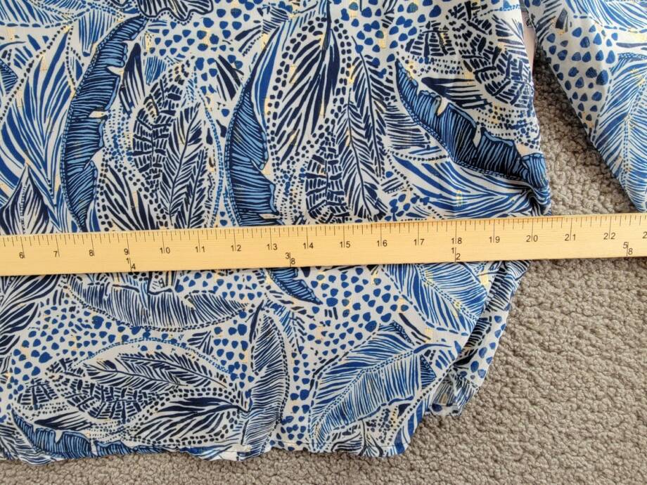 AQUA Leaf Print Blouse Women's XS White/Navy Metallic Vneck Long Sleeve Pullover