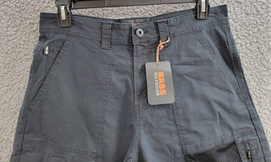 BASS OUTDOOR Explorer Cargo 11" Shorts Men's 32 Navy Zip Fly With Button Closure