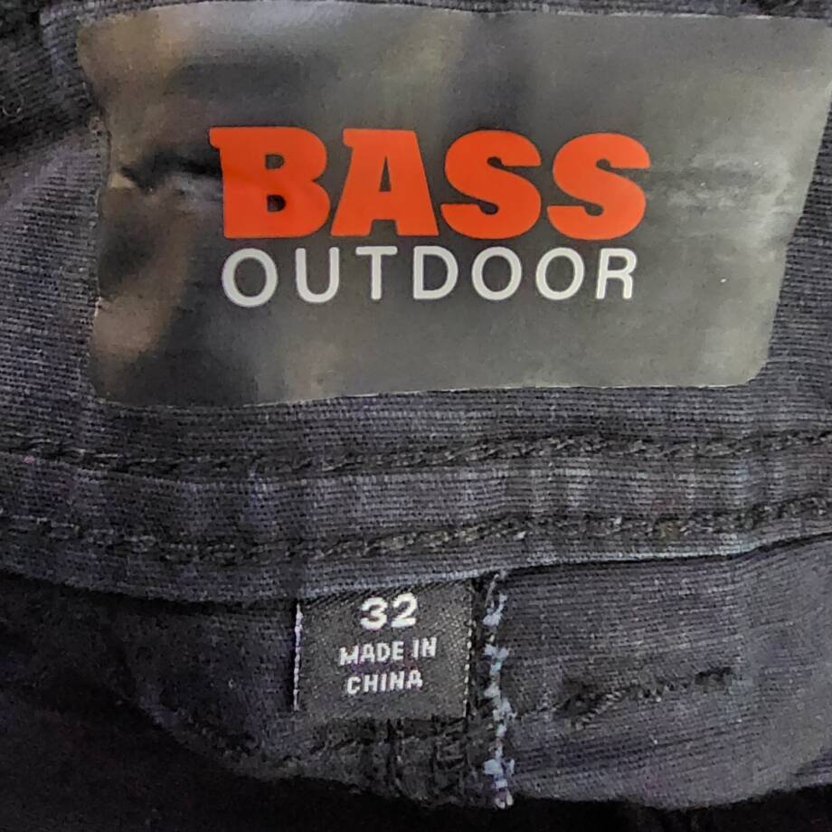 BASS OUTDOOR Explorer Cargo 11" Shorts Men's 32 Navy Zip Fly With Button Closure
