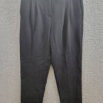 Calvin Klein Pants Women's 6 Black Solid Pleated Side Pockets Button Zip Closure